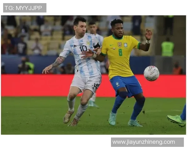 梅西领衔阿根廷国家队力压巴西赢得南美洲杯